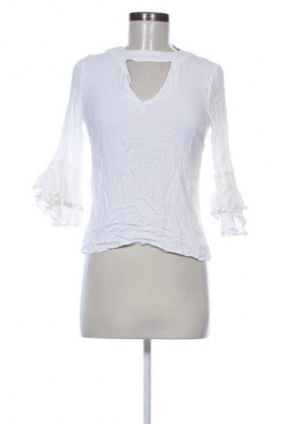 Γυναικεία μπλούζα Zara, Μέγεθος M, Χρώμα Λευκό, Τιμή 13,80 €