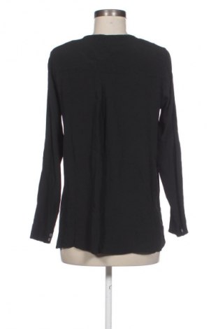 Damen Shirt i Blues, Größe M, Farbe Schwarz, Preis 41,99 €