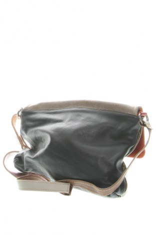 Дамска чанта Ebarrito, Цвят Многоцветен, Цена 53,68 €