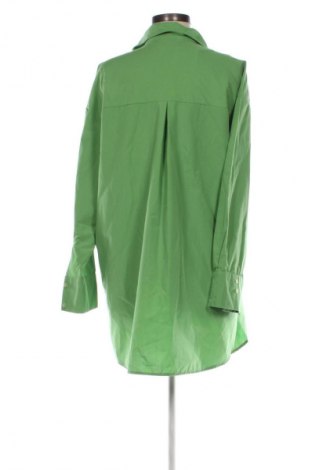 Damenbluse Pretty Little Thing, Größe M, Farbe Grün, Preis € 12,85