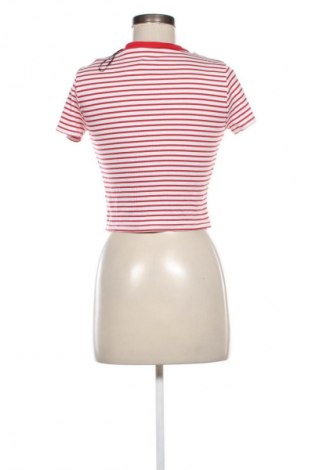 Γυναικείο t-shirt H&M Divided, Μέγεθος L, Χρώμα Πολύχρωμο, Τιμή 12,00 €