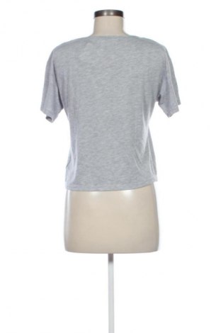 Дамска тениска H&M Divided, Размер S, Цвят Сив, Цена 10,00 €