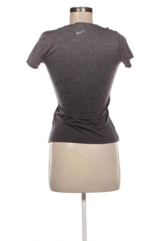 Damen T-Shirt Nike, Größe XS, Farbe Mehrfarbig, Preis € 17,99