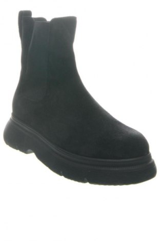 Dámské boty  About You, Velikost 38, Barva Černá, Cena  2 299,00 Kč