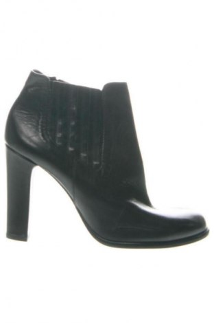 Dámské boty  Another Project, Velikost 38, Barva Černá, Cena  3 131,00 Kč