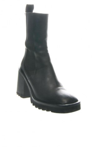 Dámské boty  Benvenuto, Velikost 38, Barva Černá, Cena  3 288,00 Kč