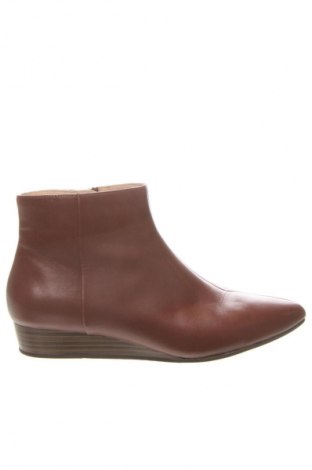 Dámské boty  Clarks, Velikost 40, Barva Hnědá, Cena  2 849,00 Kč