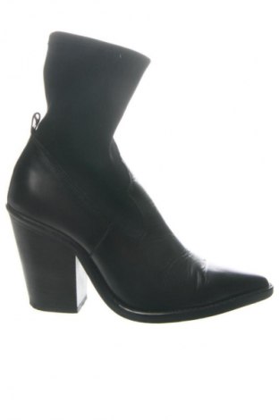 Dámské boty  Mango, Velikost 38, Barva Černá, Cena  1 729,00 Kč