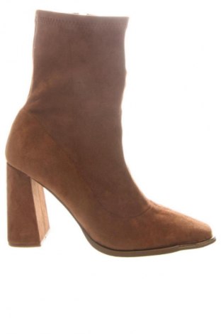 Dámské poltopánky Mia, Veľkosť 40, Farba Hnedá, Cena  58,00 €