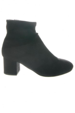 Dámské boty  Papaya, Velikost 38, Barva Černá, Cena  819,00 Kč