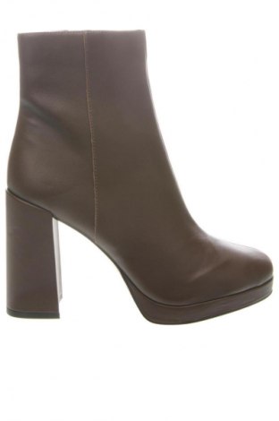 Dámské boty  Steve Madden, Velikost 43, Barva Hnědá, Cena  2 699,00 Kč