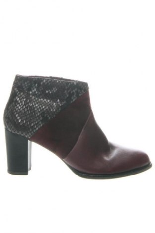 Dámské boty  Tamaris, Velikost 38, Barva Vícebarevné, Cena  1 653,00 Kč