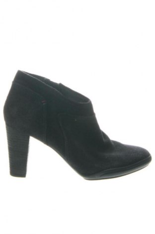 Dámské boty  Tommy Hilfiger, Velikost 41, Barva Černá, Cena  3 049,00 Kč