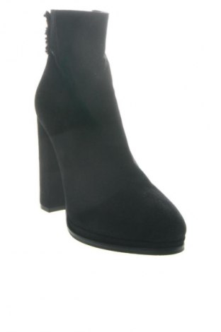 Dámské boty  Unbranded, Velikost 40, Barva Černá, Cena  999,00 Kč