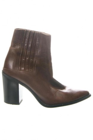Dámské boty  Zara, Velikost 39, Barva Hnědá, Cena  779,00 Kč