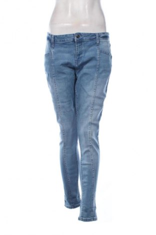 Damen Jeans Beloved, Größe L, Farbe Blau, Preis € 15,00