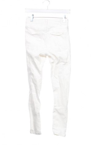 Damen Jeans Bershka, Größe XS, Farbe Weiß, Preis € 14,83