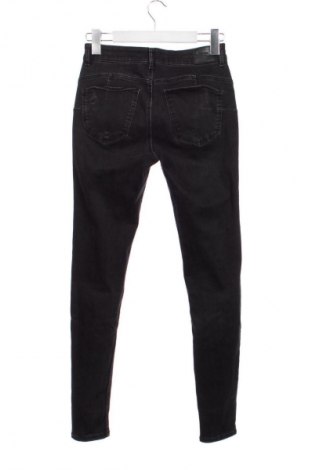 Dámské džíny  Bershka, Velikost XS, Barva Černá, Cena  418,00 Kč