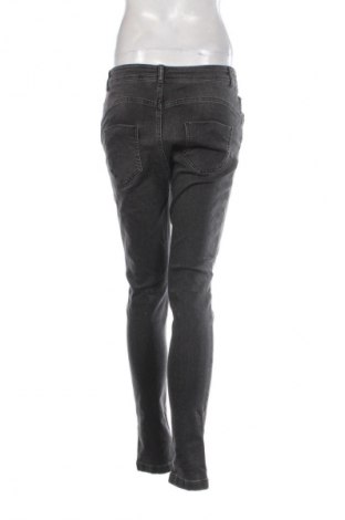 Дамски дънки Calzedonia, Размер L, Цвят Сив, Цена 10,22 €