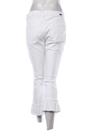 Dámske džínsy  Cambio, Veľkosť M, Farba Biela, Cena  38,00 €