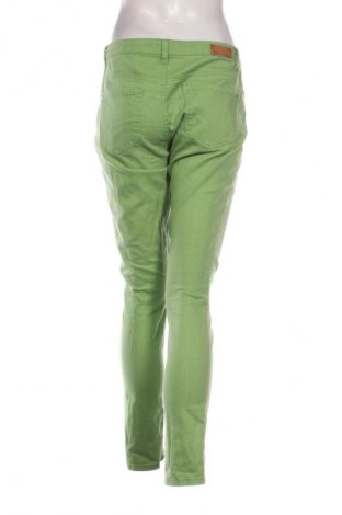 Damen Jeans Carry, Größe XL, Farbe Grün, Preis € 15,00