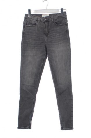Дамски дънки Cross Jeans, Размер S, Цвят Сив, Цена 14,82 €