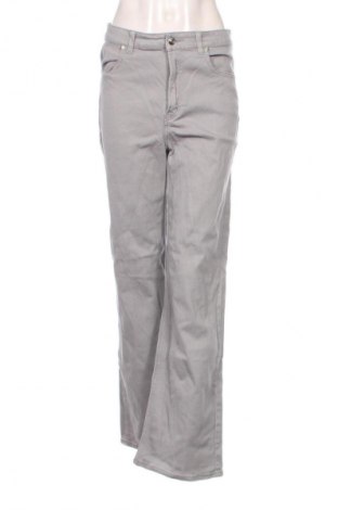 Damen Jeans H&M Divided, Größe M, Farbe Grau, Preis € 14,77