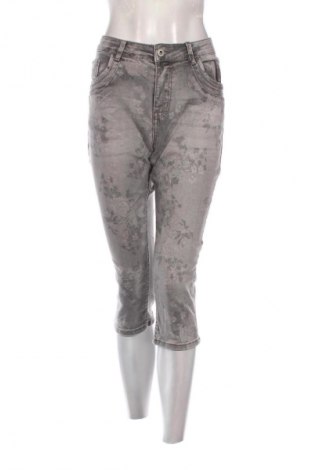 Damen Jeans KAROSTAR, Größe XL, Farbe Mehrfarbig, Preis € 15,00