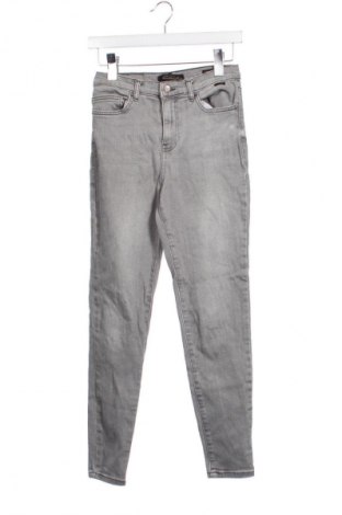 Dámské džíny  LCW, Velikost S, Barva Šedá, Cena  425,00 Kč