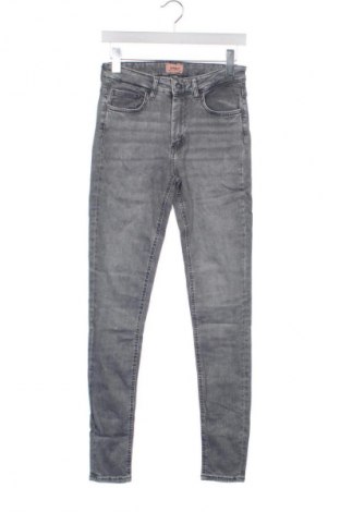 Γυναικείο Τζίν ONLY, Μέγεθος XS, Χρώμα Γκρί, Τιμή 47,99 €
