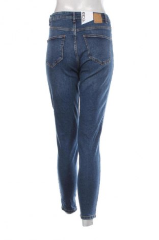 Dámske džínsy  Pieces, Veľkosť S, Farba Modrá, Cena  14,95 €