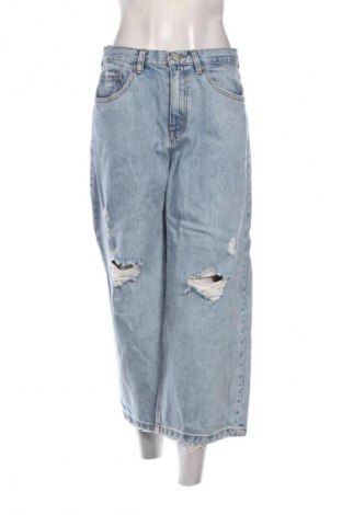 Γυναικείο Τζίν Pull&Bear, Μέγεθος M, Χρώμα Μπλέ, Τιμή 15,00 €