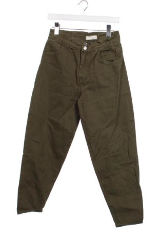 Γυναικείο Τζίν Pull&Bear, Μέγεθος S, Χρώμα Πράσινο, Τιμή 15,00 €