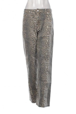 Γυναικείο Τζίν Reserved, Μέγεθος M, Χρώμα Πολύχρωμο, Τιμή 24,00 €