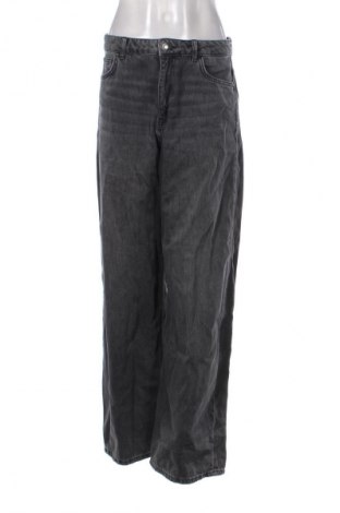 Női farmernadrág Review, Méret M, Szín Szürke, Ár 8 637 Ft