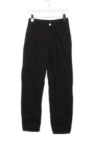 Γυναικείο Τζίν SHEIN, Μέγεθος XS, Χρώμα Μαύρο, Τιμή 14,99 €