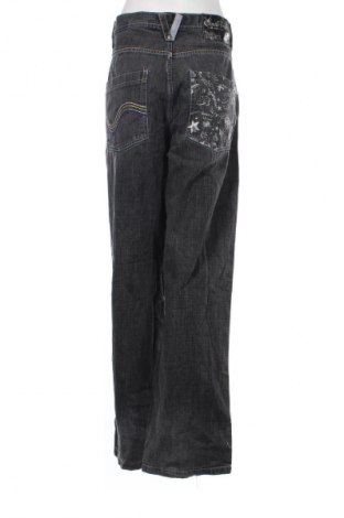 Дамски дънки South Pole, Размер XXL, Цвят Черен, Цена 9,71 €