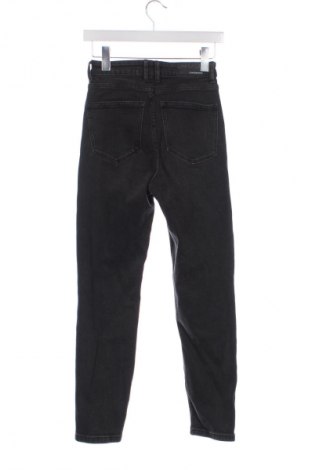 Дамски дънки Stradivarius, Размер XS, Цвят Сив, Цена 14,83 €