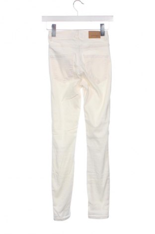 Női farmernadrág Unbranded, Méret XS, Szín Ekrü
, Ár 6 103 Ft