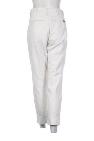 Γυναικείο Τζίν Wrangler, Μέγεθος S, Χρώμα Εκρού, Τιμή 25,99 €