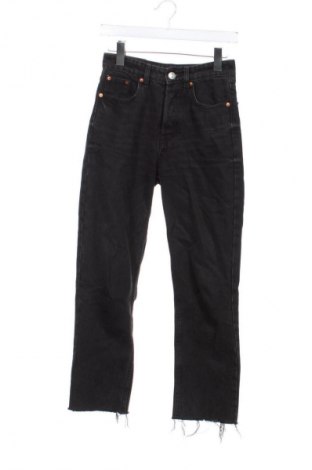Dámske džínsy  Zara, Veľkosť XS, Farba Čierna, Cena  9,95 €