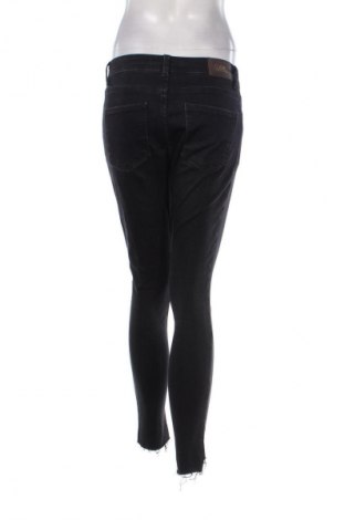 Damen Jeans Zara, Größe M, Farbe Schwarz, Preis 13,81 €