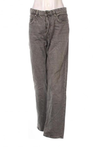 Дамски дънки Zara, Размер XL, Цвят Сив, Цена 12,78 €