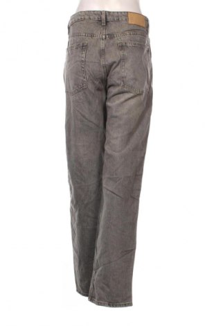 Дамски дънки Zara, Размер XL, Цвят Сив, Цена 12,78 €