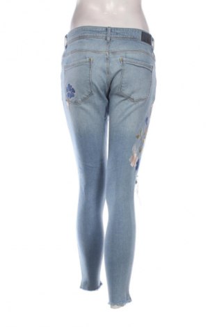 Damen Jeans Zara, Größe M, Farbe Blau, Preis 14,00 €
