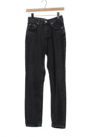 Dámske džínsy  Zara, Veľkosť XS, Farba Sivá, Cena  14,00 €