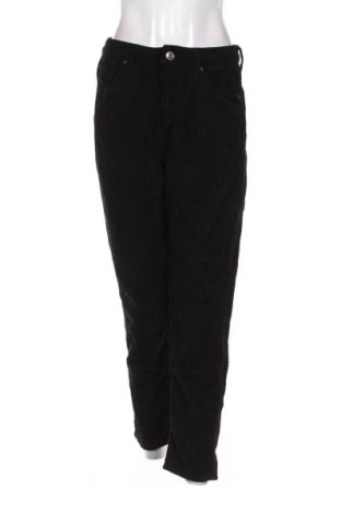 Damen Cordhose BDG, Größe M, Farbe Schwarz, Preis € 10,99