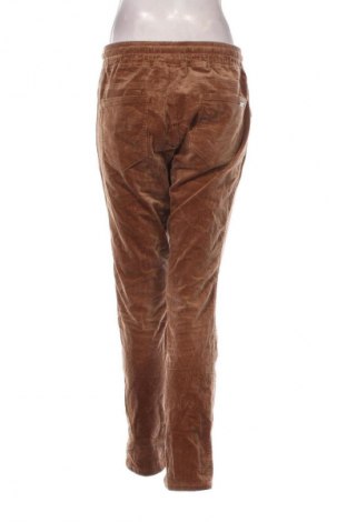 Női kordbársony nadrág Red Button, Méret L, Szín Barna, Ár 4 489 Ft