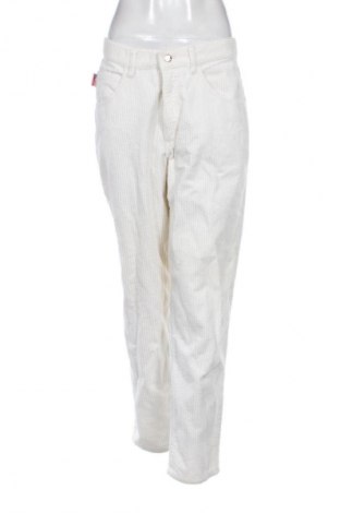 Damen Cordhose Unbranded, Größe M, Farbe Ecru, Preis € 13,99