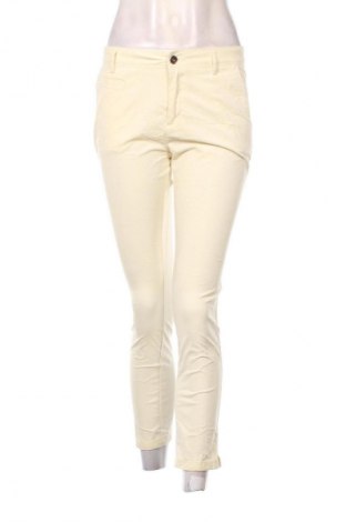 Női kordbársony nadrág United Colors Of Benetton, Méret S, Szín Ekrü
, Ár 4 919 Ft